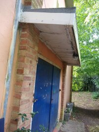 exterior_east_front_porch1.jpg